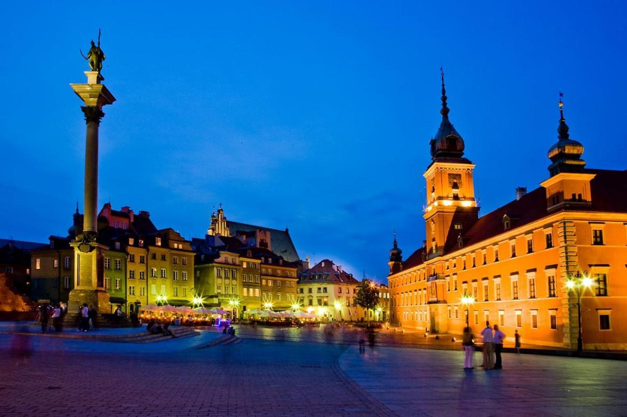 Castle Inn Warsaw Exterior photo